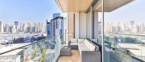 ラグジュアリー アパートメント 2 ベッドルーム バルコニー 海側 | バルコニー