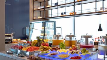 Gratis kontinental frukost varje dag