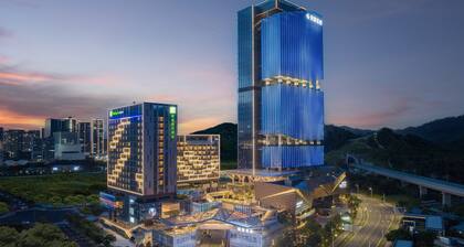 Holiday Inn Express Shenzhen Guangming Cloud Park by IHG