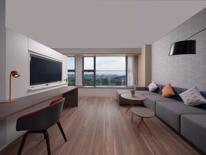 Zimmer, 1 King-Bett (Extra Floor Space)