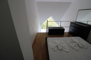 Bügeleisen/Bügelbrett, Bettwäsche