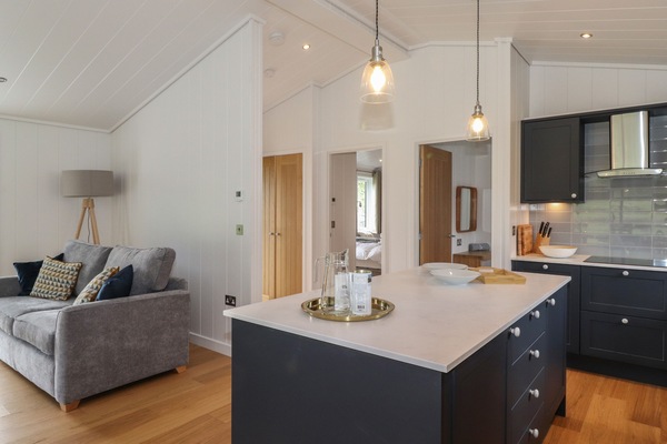 Cottage | Private kitchen | Fridge, dishwasher, electric kettle, toaster
