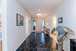 Interior - 157 Mooring Buoy "The She Shack" - 3b, 3rd Row Palmetto Dunes (Hilton Head Island)