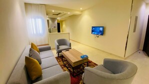 Living area - Towlan Jaber Serviced Apartments Jaber Branch (Riyadh)