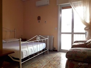 2 chambres, draps fournis