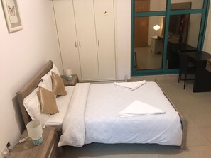 Suite studio Élite, femmes uniquement, non-fumeur | Literie fournie