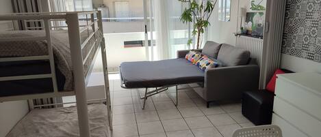 1 bedroom, iron/ironing board