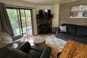 Unclassified image, 3 of 15, button