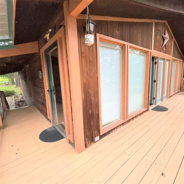 Exterior detail - The Monarch Cabin Sum (Ruidoso)