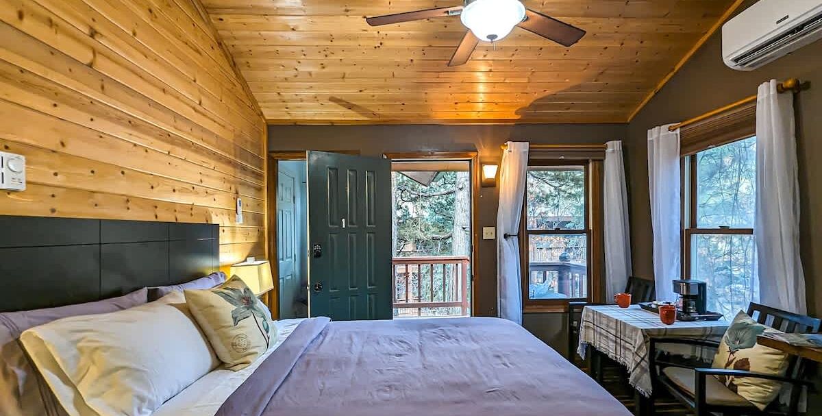 1 bedroom, iron/ironing board, bed sheets