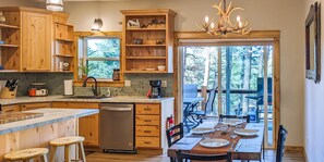 Unclassified image, 5 of 37, button