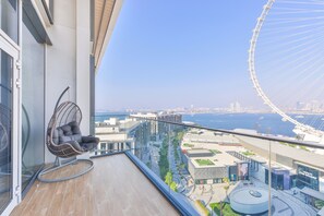 Appartement Panoramique, 2 chambres, balcon, en front de mer | Balcon