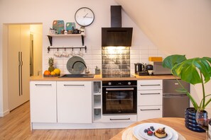 Comfort Apartment | Private kitchenette - Długa 66 Attic (Gdansk)