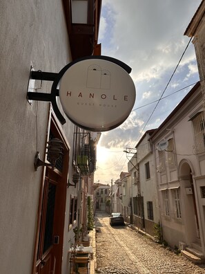 Exterior - Hanole Guest House (Ayvalik)
