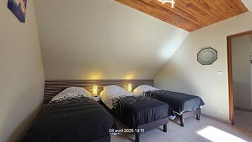 2 chambres, fer et planche Ă repasser, Wi-Fi gratuit