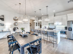 Dining - Residence Club Unit 6 in Carlton Landing (Carlton Landing)