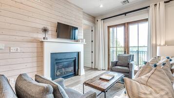 TV connectée, cheminée