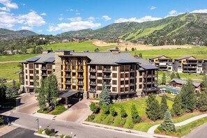 Exterior - TH4122 | Private Gondola | Amazing Amenities | Winter Shuttle (Steamboat Springs)
