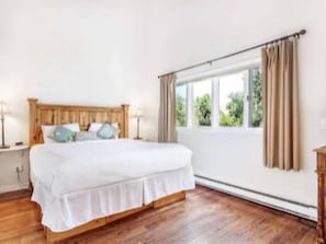 3 chambres, fer et planche à repasser, Wi-Fi gratuit