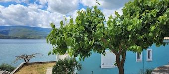 Σπάρτο παραθαλάσσιο εξοχικό "Filoxenia"
Seaside cottage in Sparto west greece