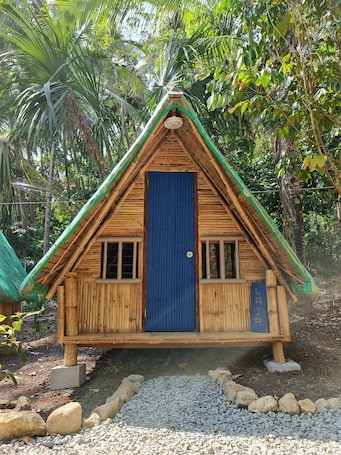 1 habitación, espacio para trabajar con laptop y wifi gratis