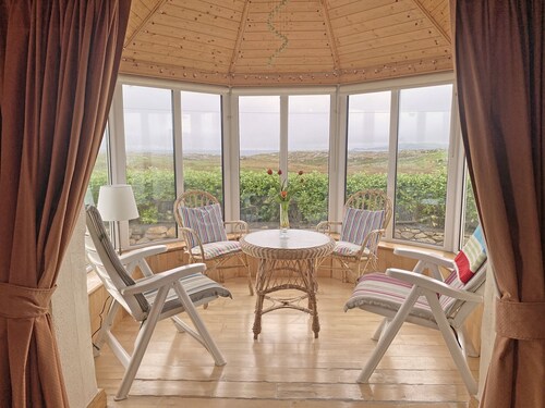 Plenty to see and do near by