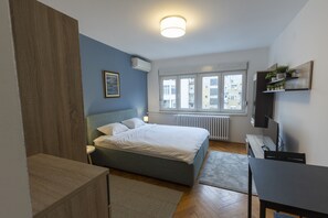 Business Apartment | 1 bedroom, hypo-allergenic bedding, desk, laptop workspace - Belgrade Center Apartment  (Belgrade)
