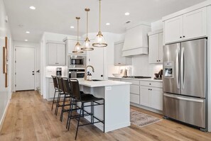 Casa geminada, 5 quartos | Cozinha privada | Geladeira, fogão, cafeteira/chaleira, torradeira