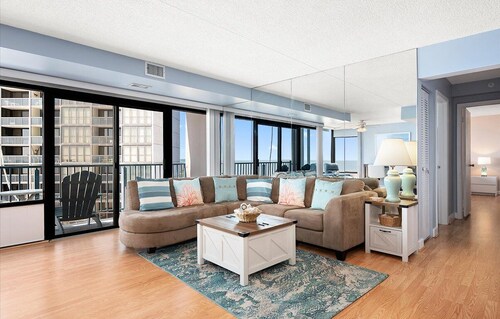 Amazing View from 2 BR 2 BA Beachfront Building with Indoor Pool