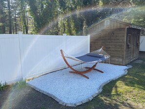Property grounds - Plymouth Home, Pond and Private Beach Access (Plymouth)