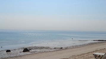 Liegestühle, Strandtücher