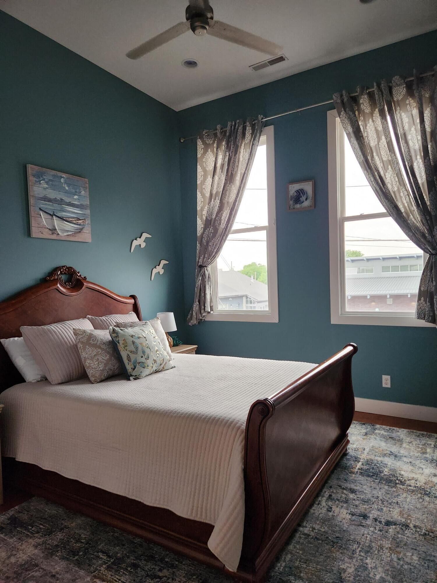 3 bedrooms, iron/ironing board, travel cot, WiFi