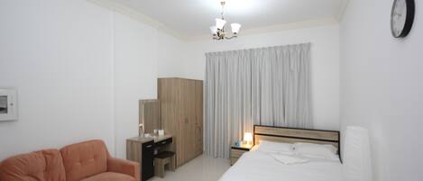 Iron/ironing board, WiFi