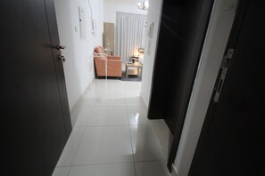 Interior - Nice Studio for rent in Dubai (Dubai)