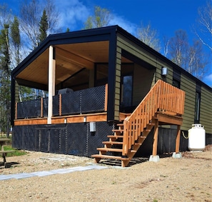 Exterior - Le Repère d’Aya | Private Spa in Baie‑Saint‑Paul (Baie-Saint-Paul)