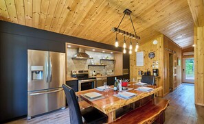 Private kitchen - Le Repère d’Aya - Hot tub and Pet friendly (Baie-Saint-Paul)