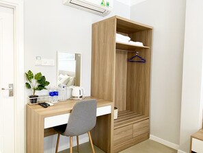 Business kamer | 1 slaapkamer, individueel gemeubileerd, een bureau, geluiddichte muren