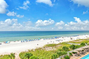 On the beach, sun loungers, beach towels - Sunset views over the Gulf. Beachside BEST. The perfect getaway for two! (Panama City Beach)