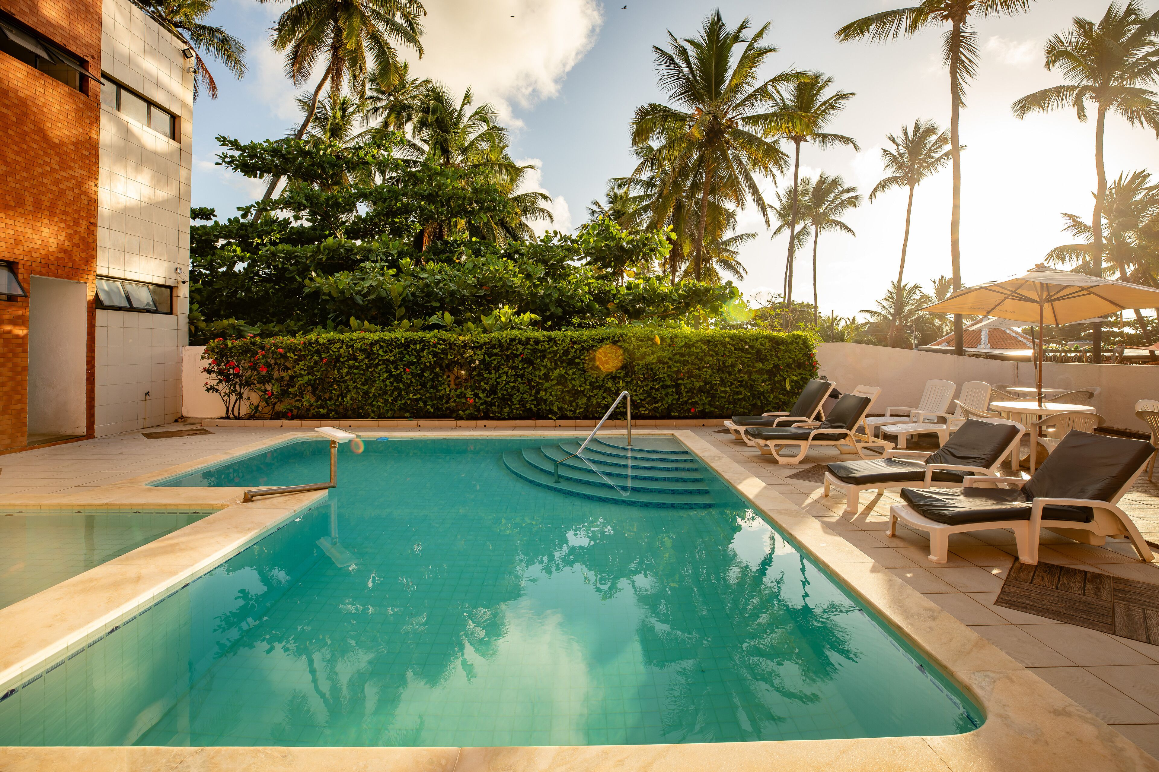 2 piscinas al aire libre