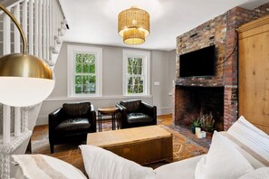 Télévision, espaces bureaux