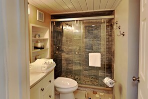 Condo, 1 King Bed with Sofa bed, Balcony, Ocean View (#1109) | Bathroom | Towels, toilet paper - Edgewater Tower III #1109 by Resort Collection (Panama City Beach)