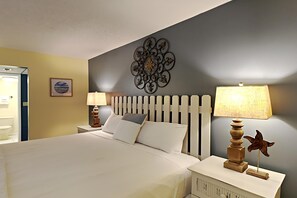 Condo, Multiple Beds, Balcony, Ocean View (#805)