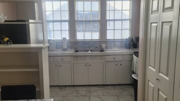 Microwave, oven, stovetop