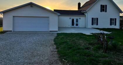 Secluded Athens County 3 bedroom home with loft and beautiful views