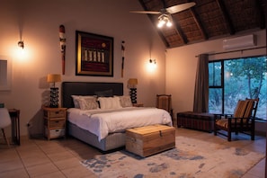 3 bedrooms, individually decorated, individually furnished, bed sheets