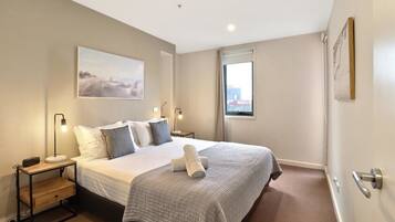 2 bedrooms, iron/ironing board, WiFi, bed sheets