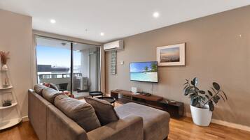 TV, offices