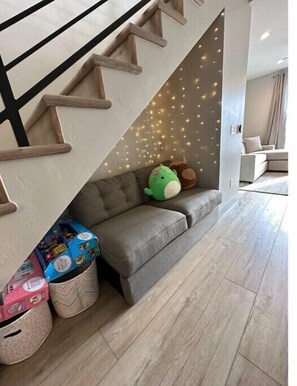 Interior - Beautiful New 4 Bedroom Townhome, Amazing Views! (Granby)