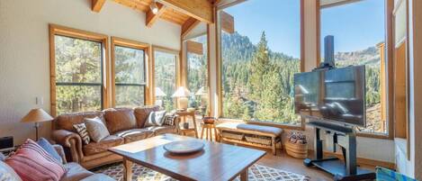 TV connectée, cheminée