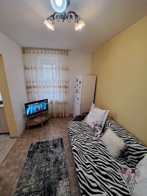 1 Schlafzimmer, Schreibtisch, Bügeleisen/Bügelbrett, Internetzugang